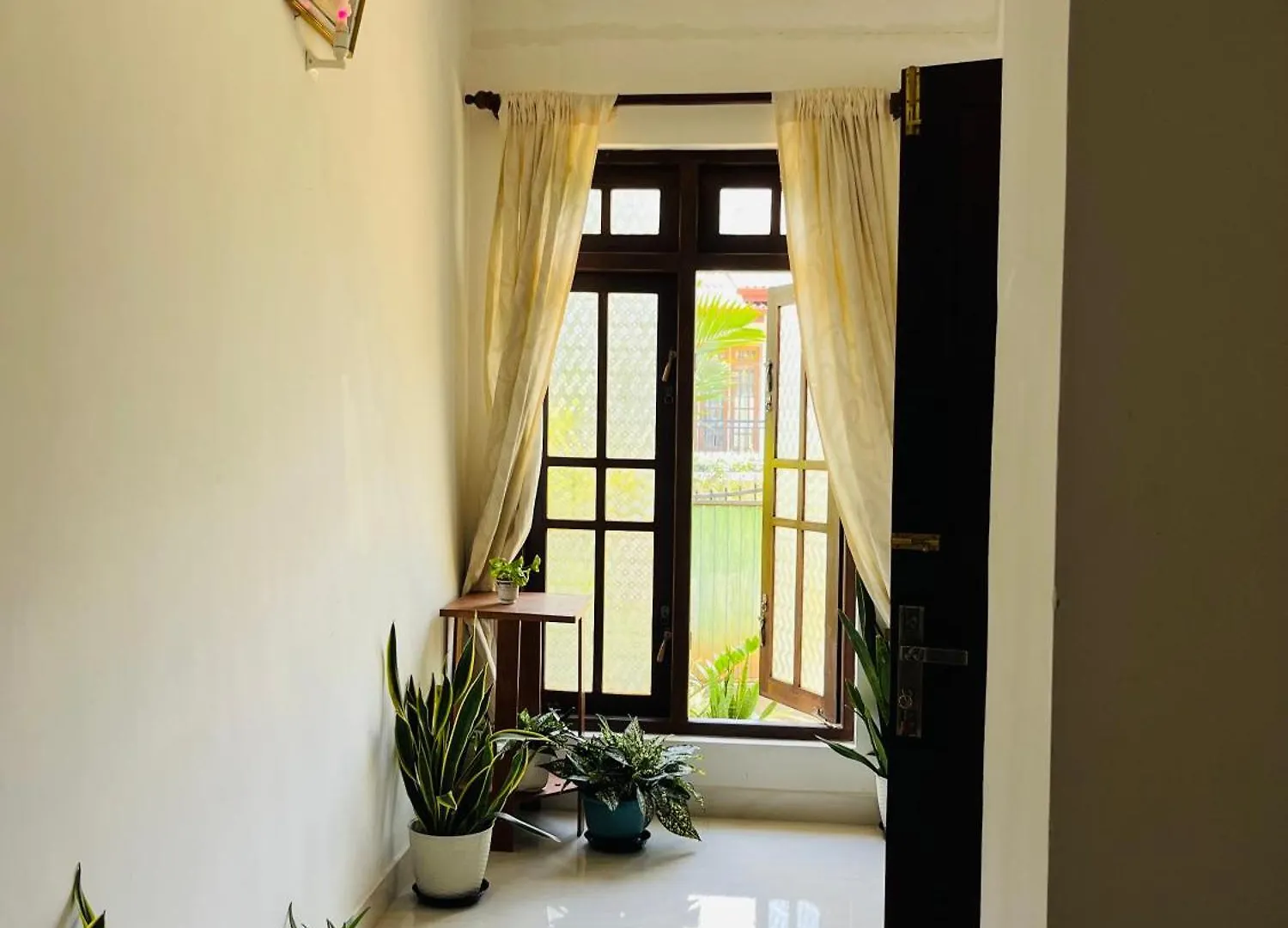 Bernard Homestay كاندي