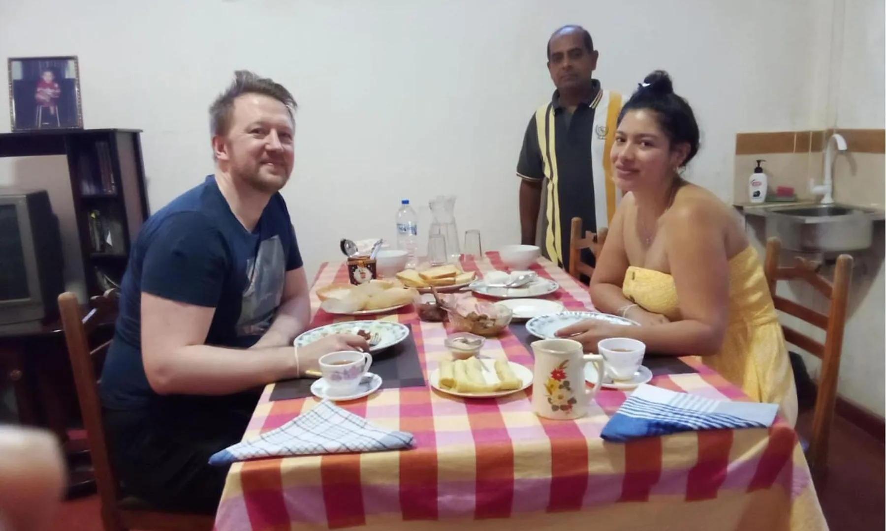 Bernard Homestay كاندي